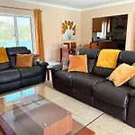 Ocean Breeze Scenic Valley Views - Casa Do Soul