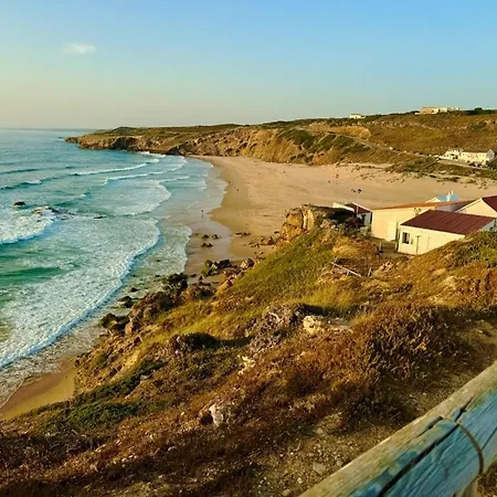 Villa Ocean Breeze Scenic Valley Views - Casa Do Soul
