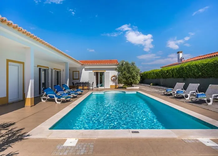 Villa Ocean Breeze Scenic Valley Views - Casa Do Soul