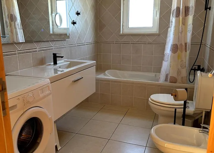 Villa Ocean Breeze Scenic Valley Views - Casa Do Soul